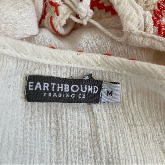 Earthbound Embroidered Gauze Ivory Red Peasant Blouse With Tassels Size Medium - Picture 5 of 7